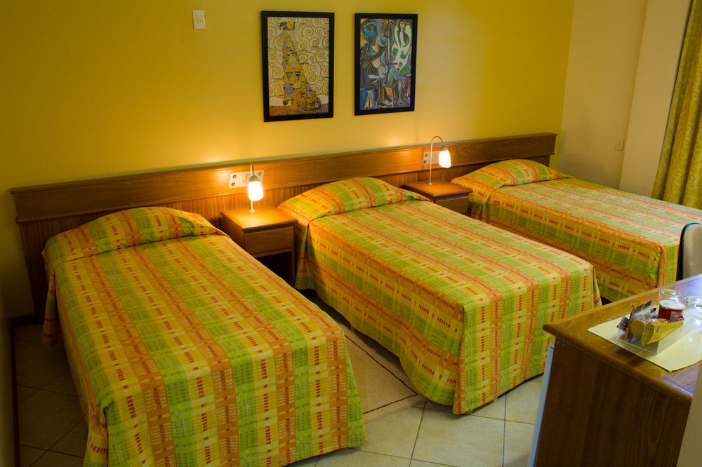 Jr Hotel