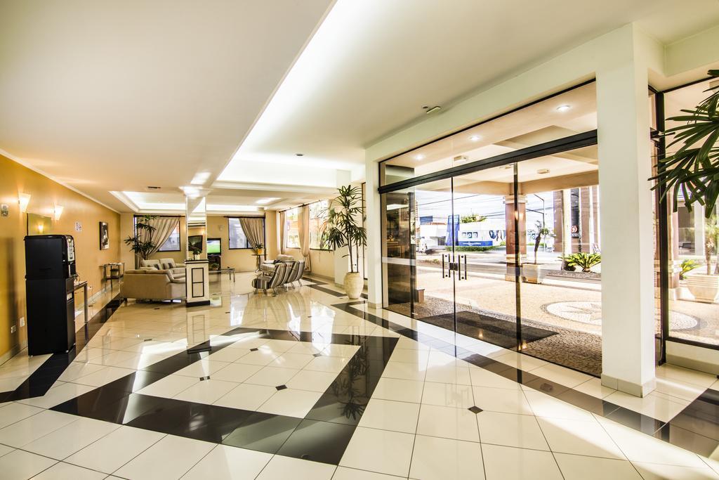 Jr Hotel
