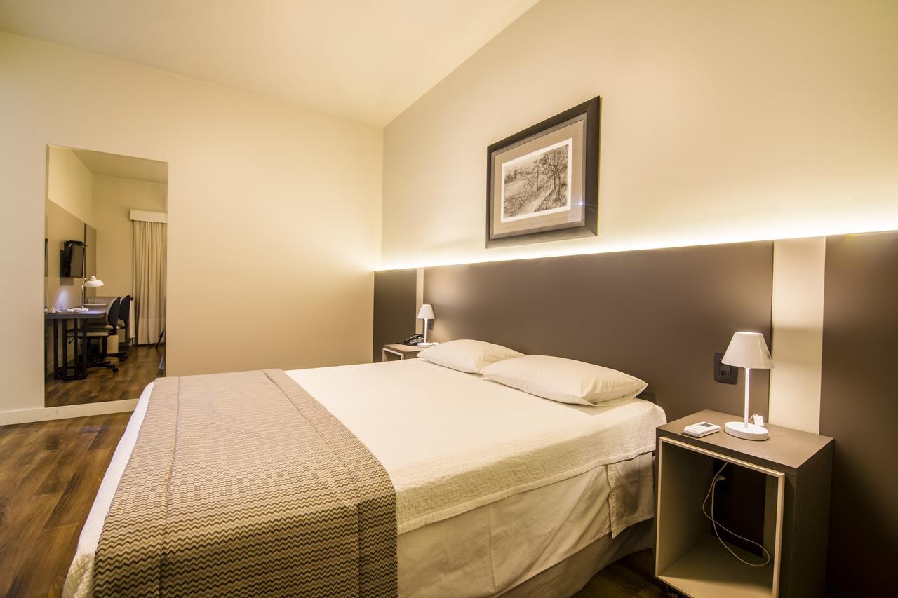 Hotel Jr
